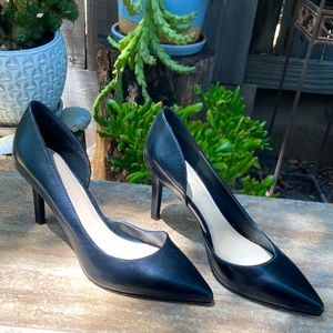 Pointed black professional work kitten heels NINE WEST